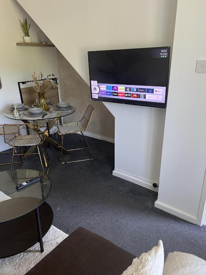 Villa Charming 2 Bed House - Family Friendly à Nottingham Extérieur photo